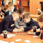 «Мы видим дальше, когда смотрим не только на звёзды, но и на то, что между ними.» (Белл Бёрнелл, астрофизик)