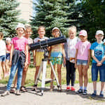 «Космос — это место, где смелость должна дружить с дисциплиной.» (Райд, астронавт)